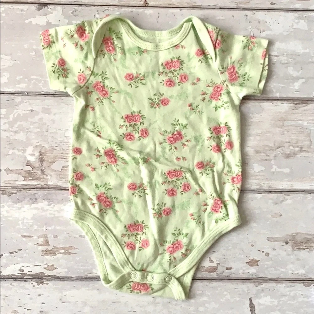 Baby Girl 3-6m Onesie Bundle Pink Floral Purple Prints 3m 6m